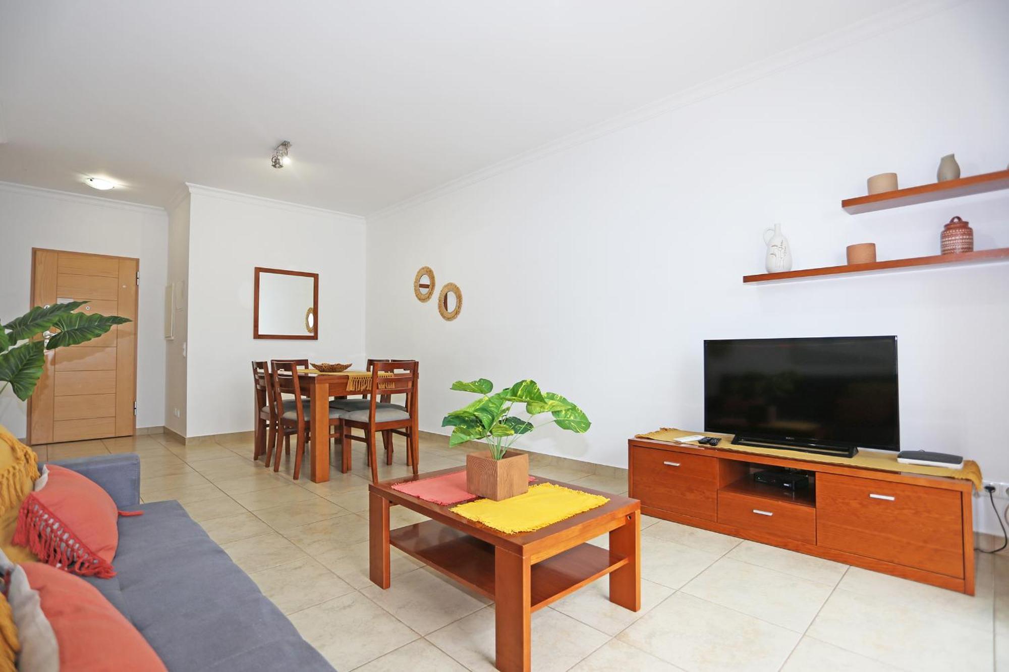 A04 - Large Modern 1 Bed Apartment With Pool ลากอส ภายนอก รูปภาพ